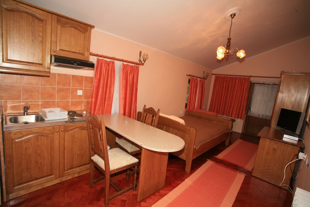 apartments vrata baranje