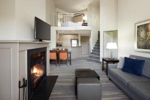 Homewood Suites By Hilton Mont-Tremblant Resort,Mont-Tremblant>>La Conception,3 star