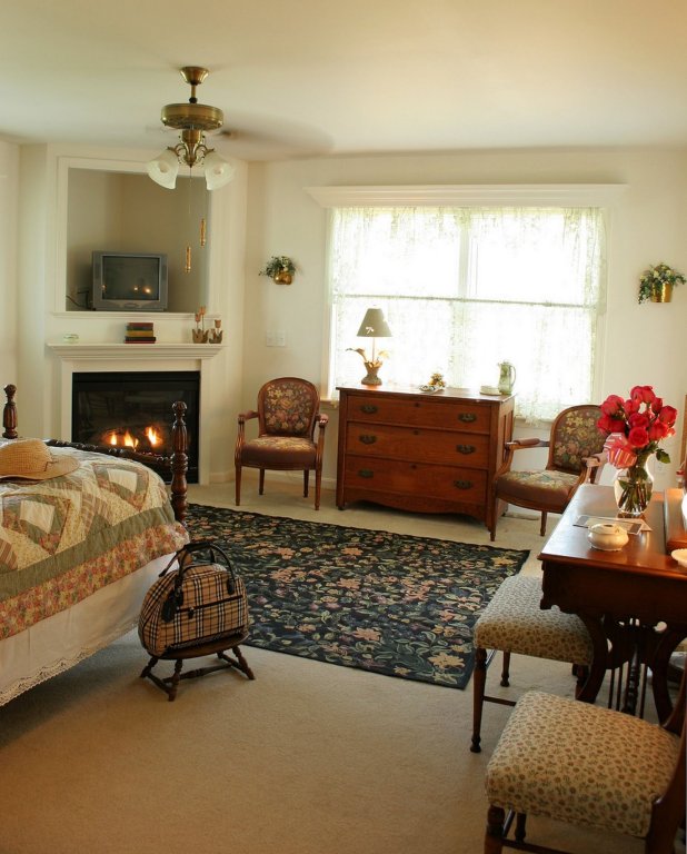 The Inn At Westwynd Farm B&B,Dauphin>>Cornwall,4 star