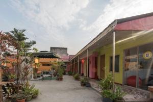 babylon garden serviced apartments