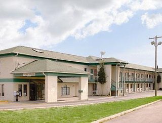 Days Inn By Wyndham Morristown,Morristown>>Knoxville,2 star