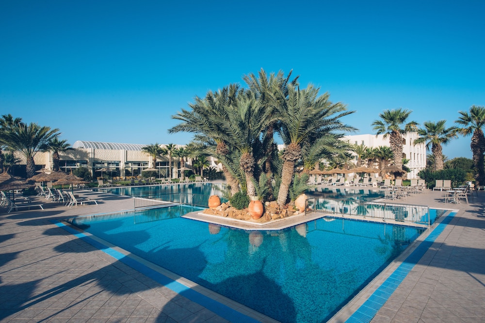 iberostar waves mehari djerba