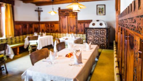 hotel restaurant schaurhof