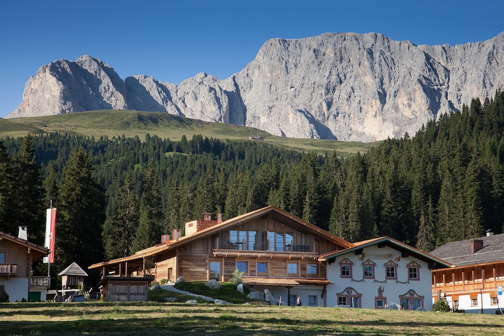 tirler dolomites living hotel