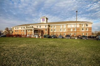 Sleep Inn And Suites Madison,Dane County Regional Airport>>Dane,2.5 star