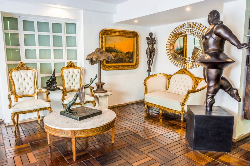 european life style executive suites and gallery