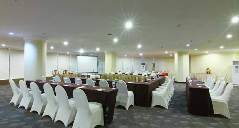 grand arkenso parkview hotel