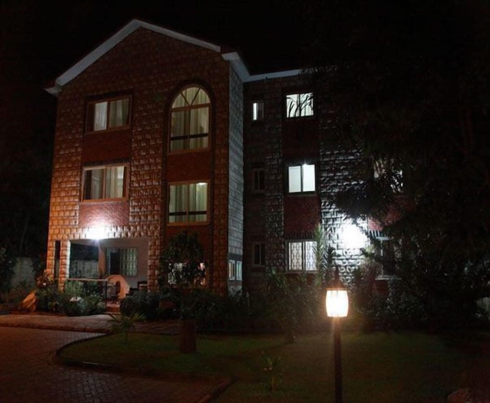 calabash green executive apartments