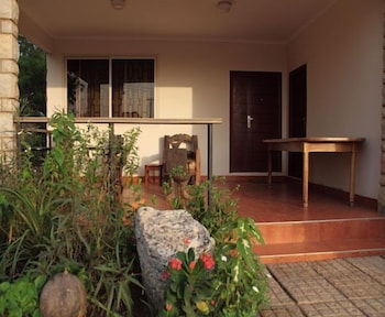 calabash green executive apartments