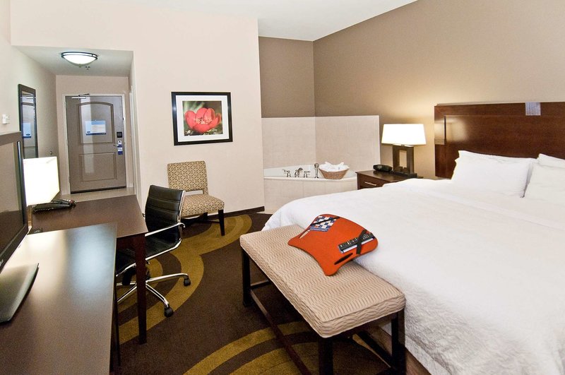 hampton inn maumelle ar