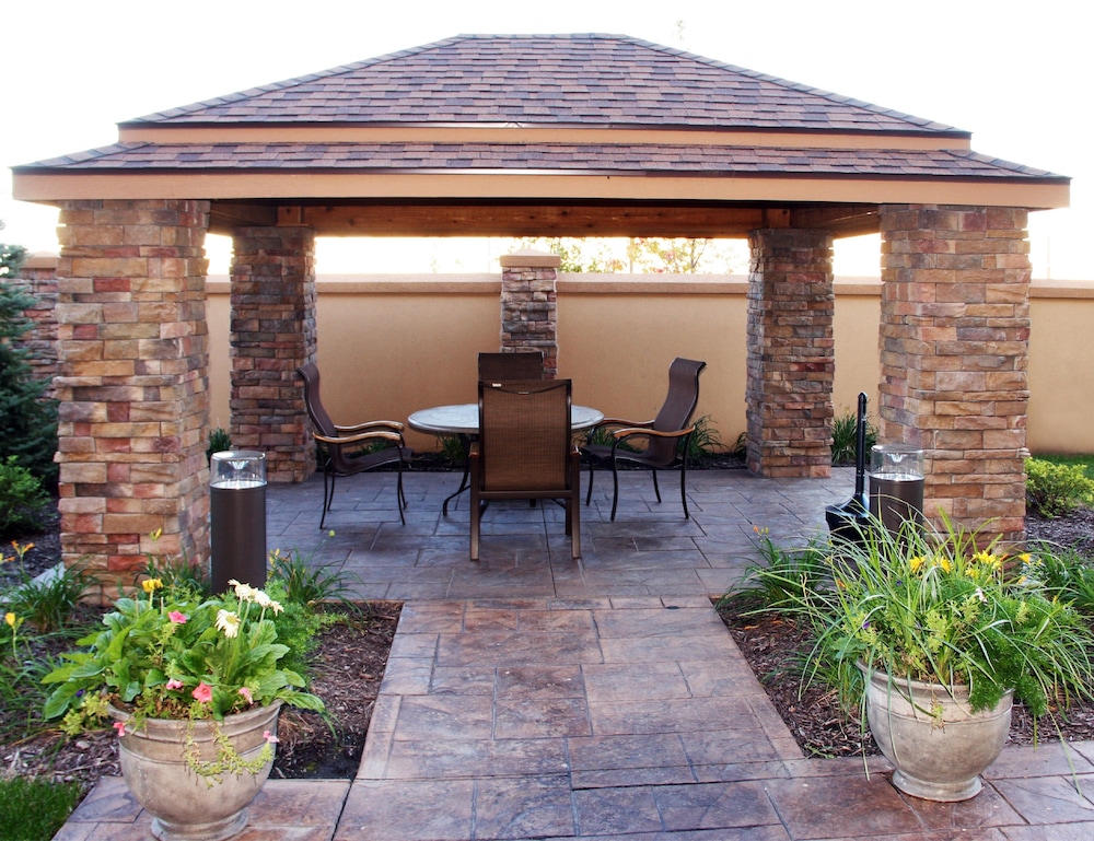 courtyard des moines west jordan creek