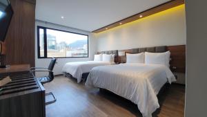 porton medellin hotel