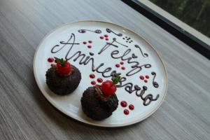 porton medellin hotel