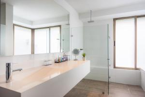 porton medellin hotel