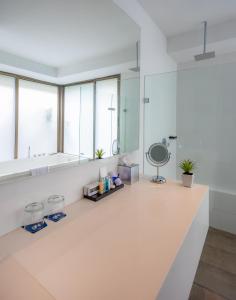 porton medellin hotel