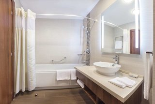 hilton garden inn astana