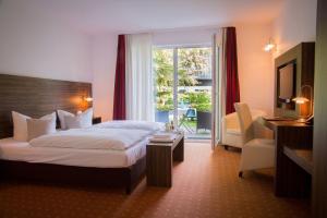 Hotel & Restaurant Waldschlosschen,Ostprignitz-Ruppin>>Kyritz,3 star