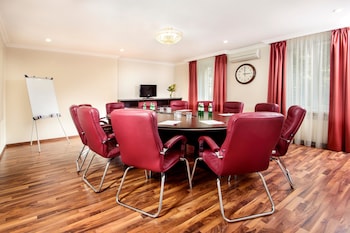 greguar hotel and apartments