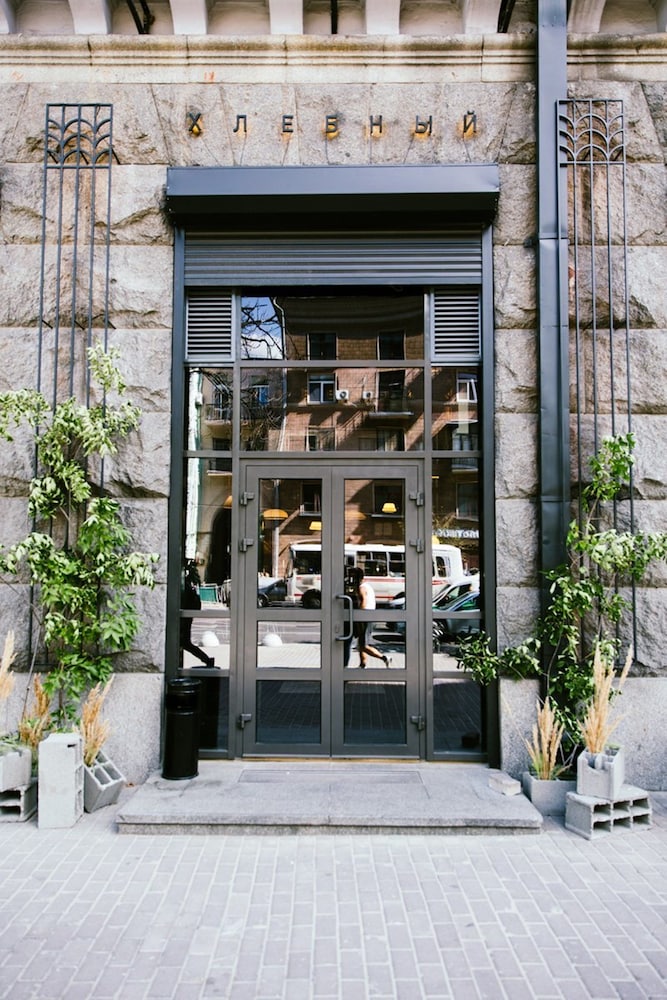 greguar hotel and apartments