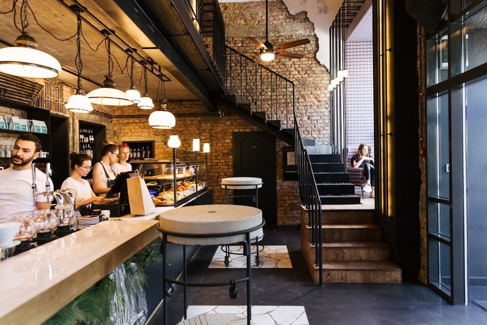 greguar hotel and apartments