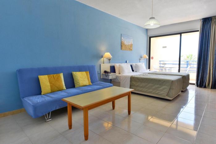 napa prince hotel apartments