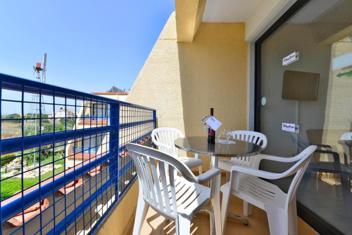 napa prince hotel apartments