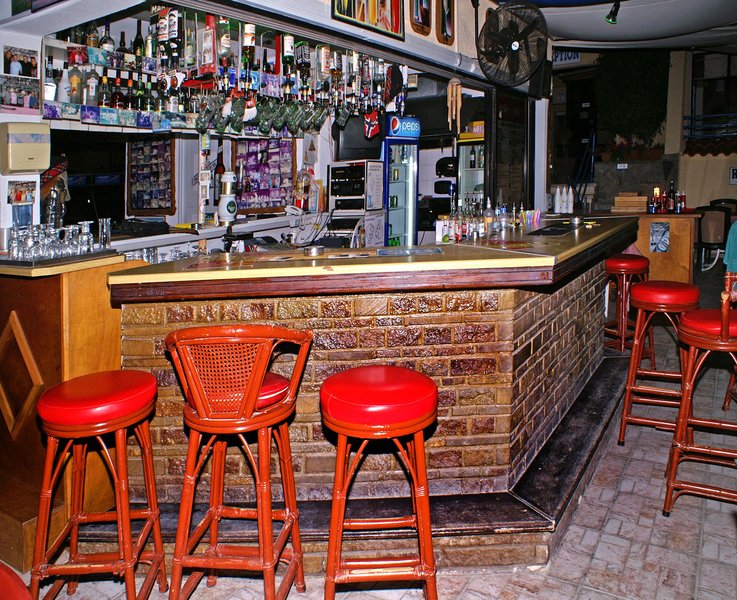 napa prince hotel apartments