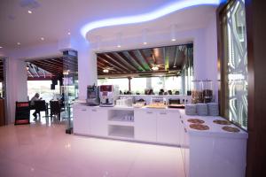 loutsiana hotel apts