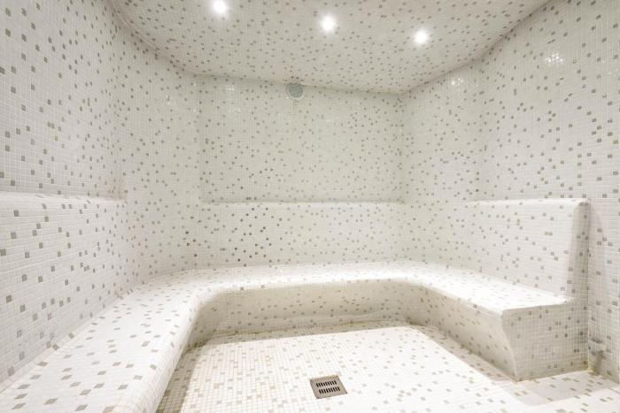 melpo antia hotel and suites