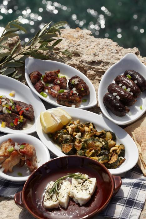 melpo antia hotel and suites