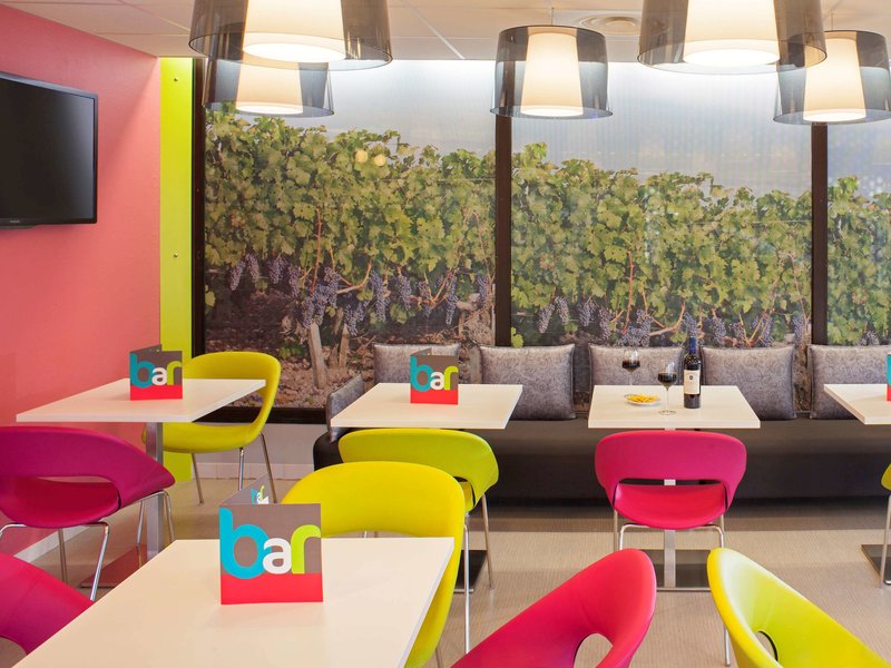 ibis styles bordeaux st medard hotel