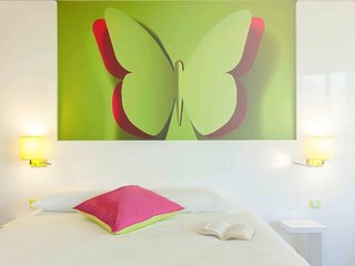 ibis styles bordeaux st medard hotel