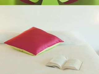 ibis styles bordeaux st medard hotel