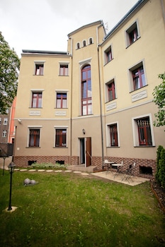 akira bed and breakfast