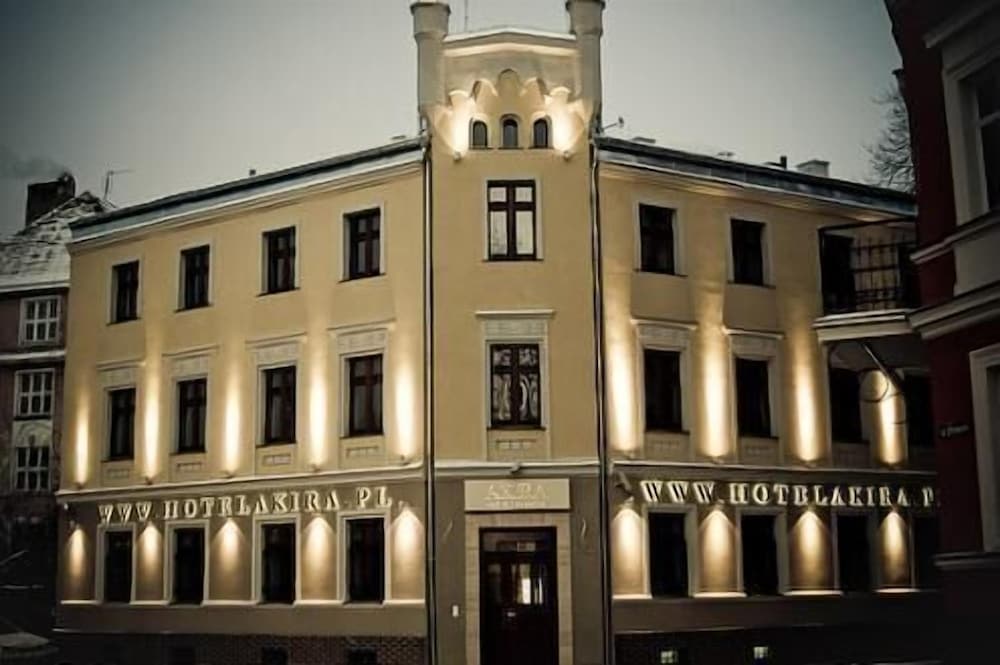 akira bed and breakfast