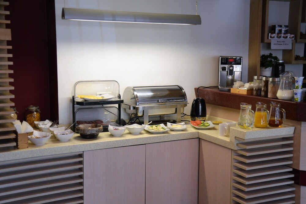 akira bed and breakfast