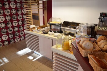 akira bed and breakfast