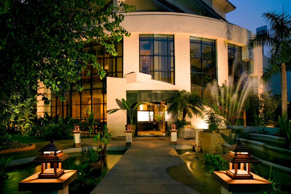 mercure chiang mai