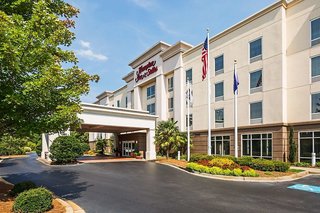 Hampton Inn & Suites Clinton - I-26,Laurens>>Clinton,3 star