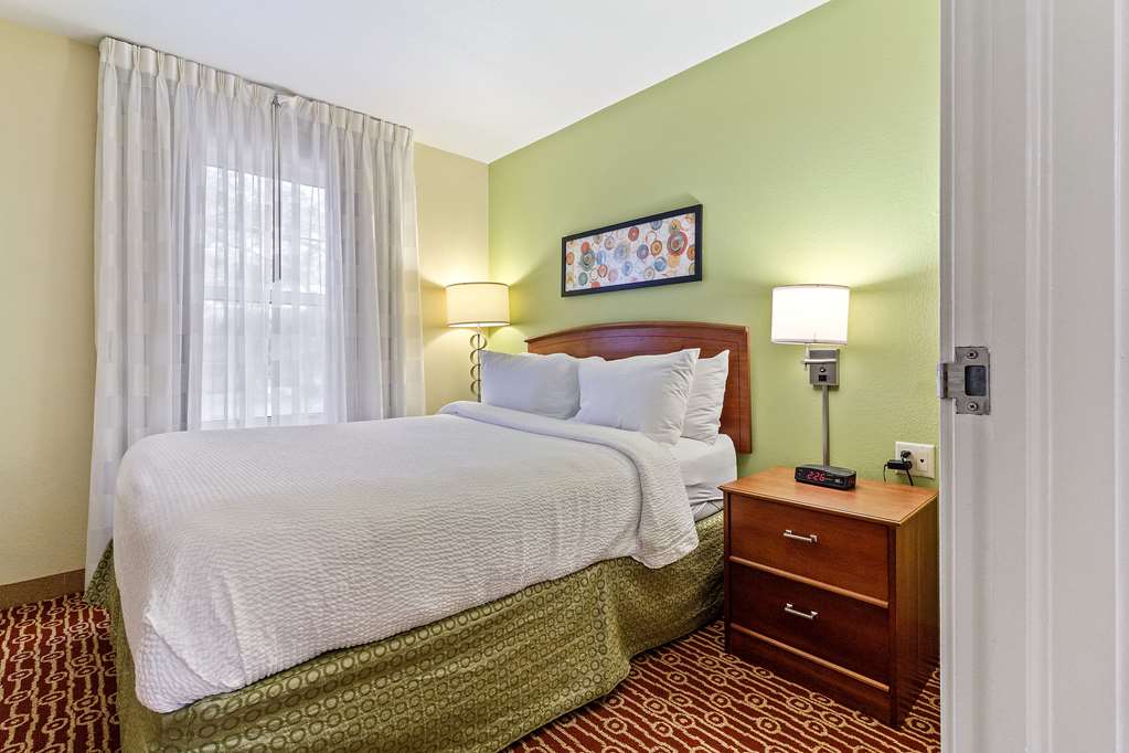 extended stay america suites newport news yorktown