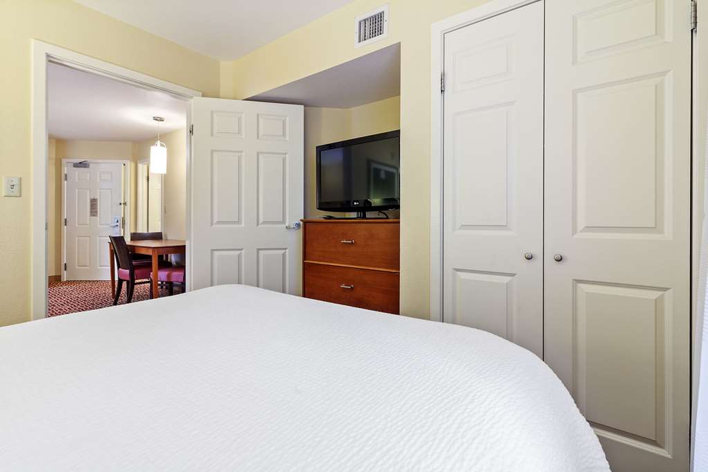 extended stay america suites newport news yorktown
