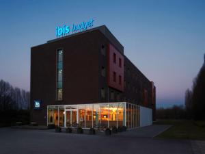 ibis budget antwerpen port