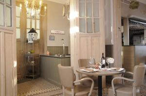 t oud gemeentehuis poelkapelle