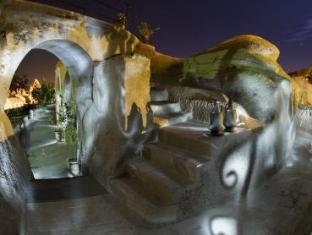 Traveller's Cave Hotel,Goreme>>Cappadocia,3 star