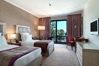 Hilton Evian-Les-Bains,Haute-Savoie>>Evian-Les-Bains,4 star