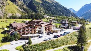 Hotel Gundolf,Imst>>Curon Venosta,4 star