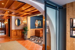 Erzherzog Johann Alpin Style Hotel - Adults Only, Premium Garni,Hallstatt>>Austrian Alps,4 star