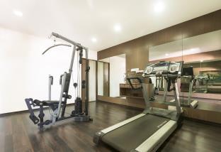 the lotus apartment hotel venkatraman street