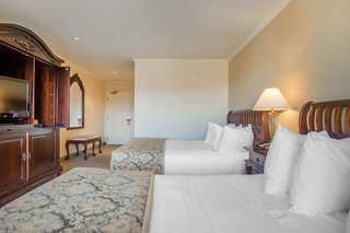 St Christophe Hotel & Spa, Ascend Hotel Collection,Montreal>>Granby,3.5 star
