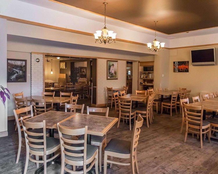 quality inn mont laurier